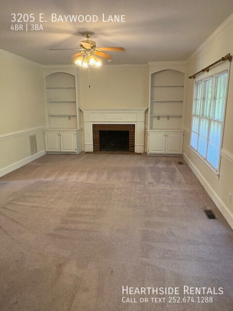 Foto del edificio - 3205 E Baywood Ln