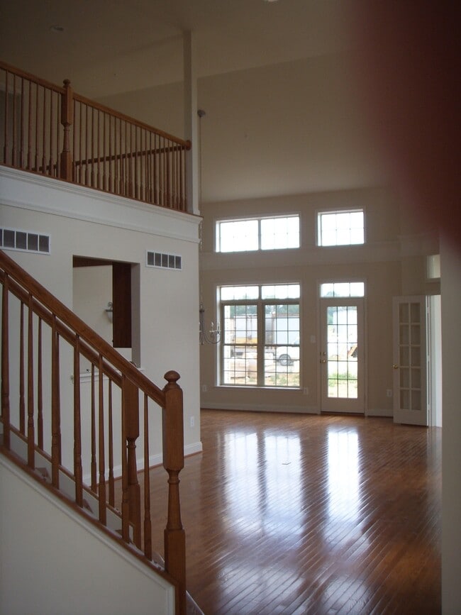Building Photo - 3017 Sanctuary Ln