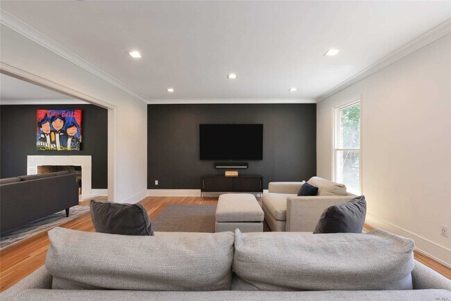 Foto del edificio - 19 Wood Hill Ln