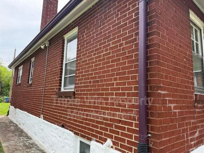 Building Photo - 8530 Lowell St