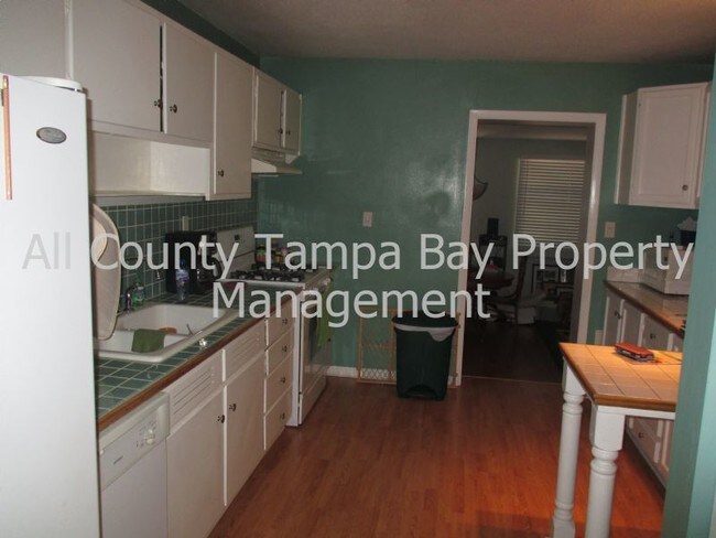 Foto del edificio - 4525 S Hesperides St