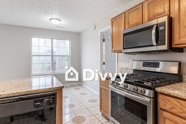 Foto del edificio - 630 Fieldcrest Dr