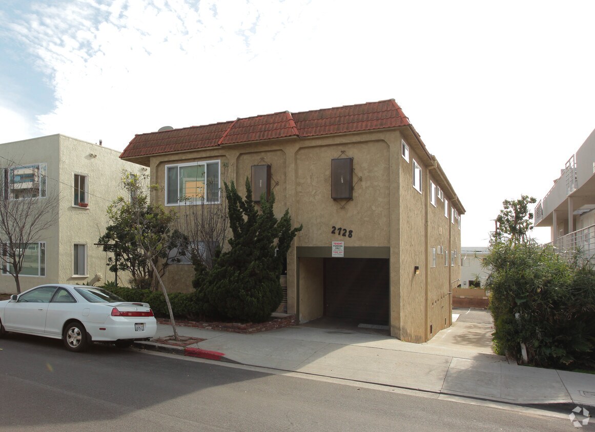Primary Photo - 2728 3rd St