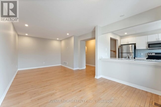 Photo du bâtiment - 191 Soleil Ave