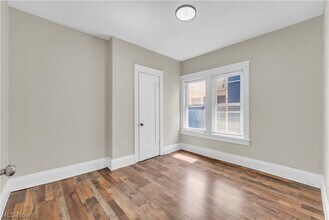 Building Photo - 414 E 148th St