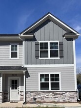 Building Photo - 4630 Dogwood Pl