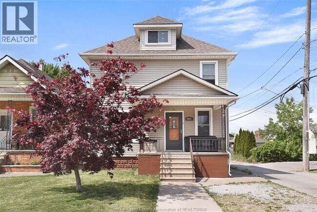 Photo du bâtiment - 1031 Moy Ave