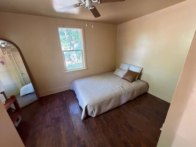 Foto del edificio - 1257 N 26th St