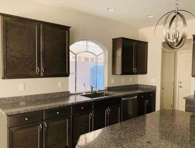 Foto del edificio - 4 BEDROOMS IN HIGHLANDS RANCH!!!