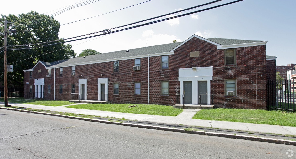 Berkeley Terrace Apartment Apartments in Irvington, NJ