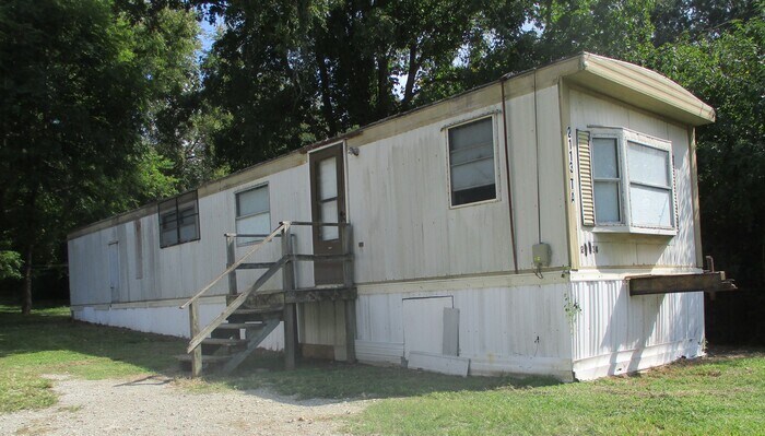 Foto principal - 2113 Brantley Rd