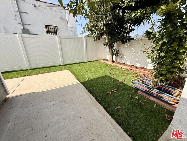 Foto del edificio - 3900 2nd Ave