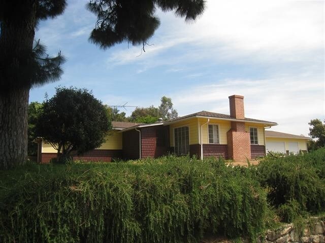 Building Photo - 777 Knoll Park Ln
