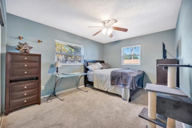 Foto del edificio - 407 61st St NW
