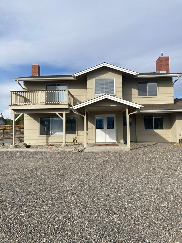 Primary Photo - 2540 Fremont St