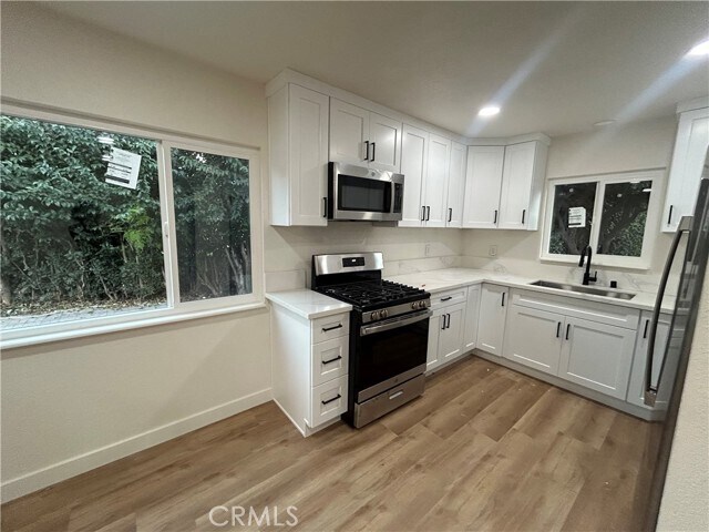 Building Photo - 234 N Martha Pl