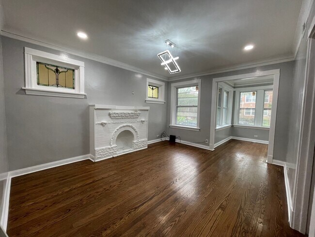 Foto del edificio - 4918 N Monticello Ave