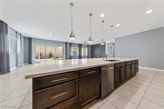 Building Photo - 349 Bronze Creek Ct