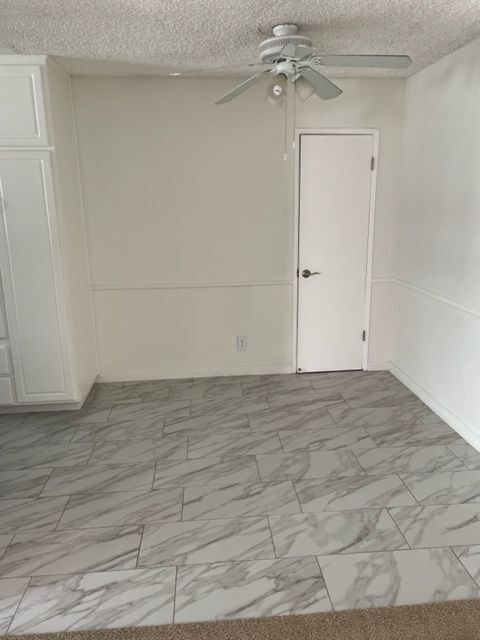 Foto del edificio - 141 N Kenwood St