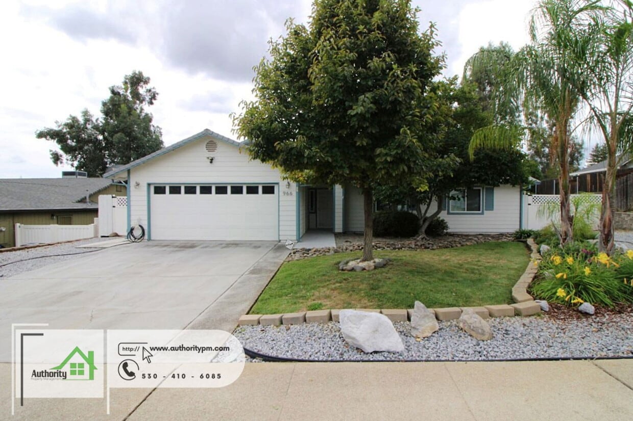 Primary Photo - 966 Partridge Dr