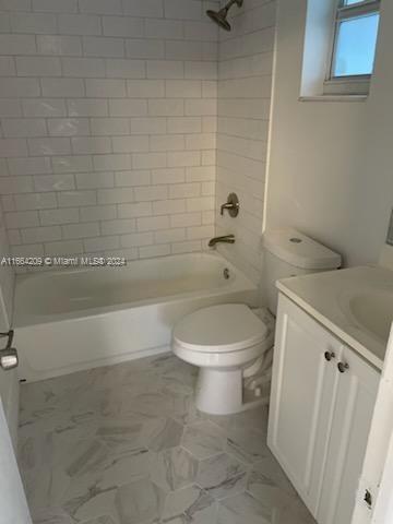 Building Photo - 9540 SW 77th St