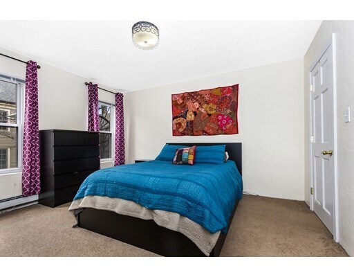 Foto principal - 98 Elm St