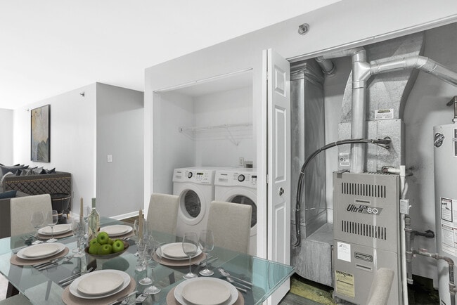 Foto del edificio - Hamlin Place Estates