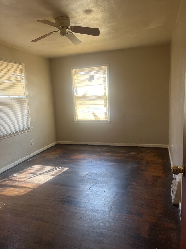 Building Photo - 6705 Donald St