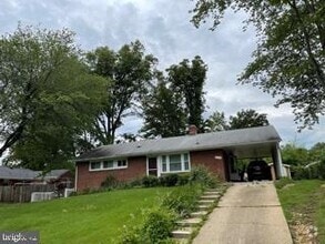 Building Photo - 6710 Hopewell Ave
