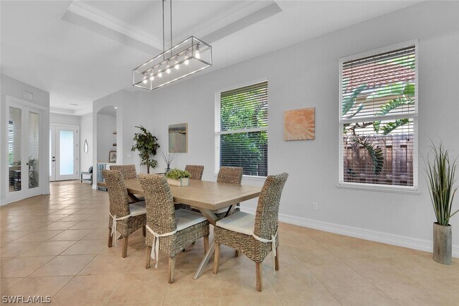 Foto del edificio - 590 110th Ave N