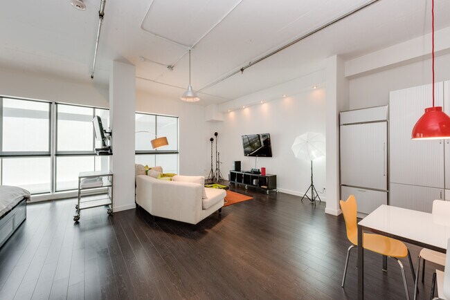 Foto del edificio - 1560 Lenox Ave.