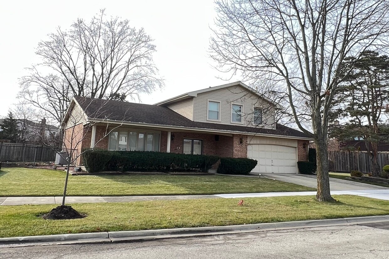 1630 Marie Ln, Glenview, IL 60025 House Rental in Glenview, IL