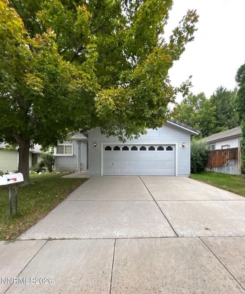 Building Photo - 5002 Canyon Run Dr