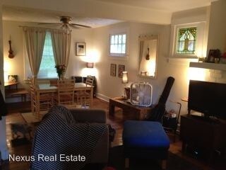 Foto del edificio - 2 br, 1 bath Apartment - 748 Shady Drive East