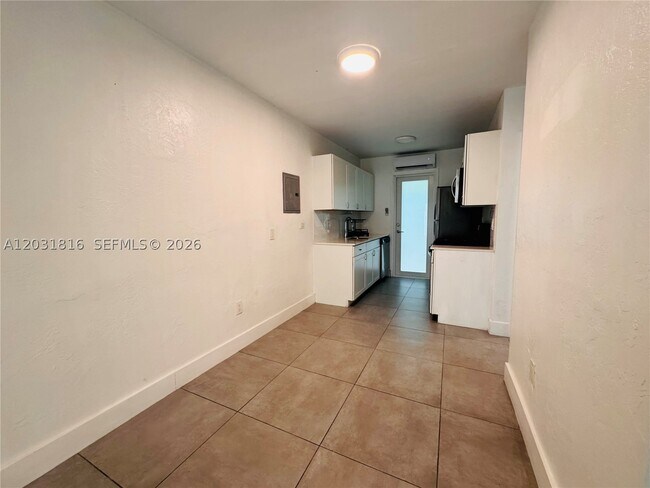 Foto del edificio - 75 10th St