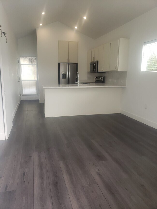 Foto del edificio - 5749 11th Ave