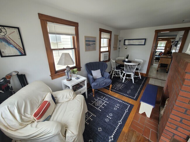 View from front sitting area to back dining area - 116 15th St