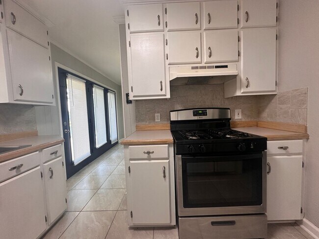 Foto del edificio - 3/2 Spacious Home in Sulphur