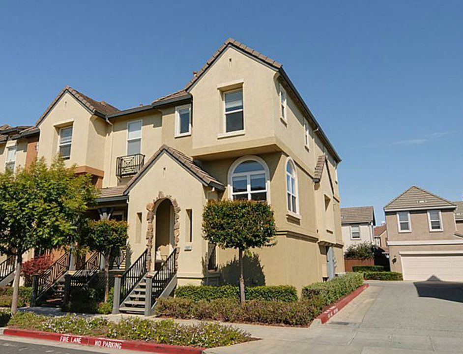 1027 Yates Way, San Mateo, CA 94403 Townhome Rentals in San Mateo CA