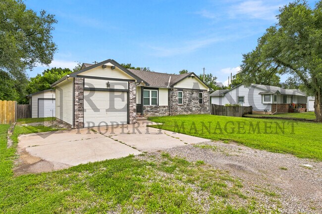 Foto del edificio - 516 N Lakeside Dr