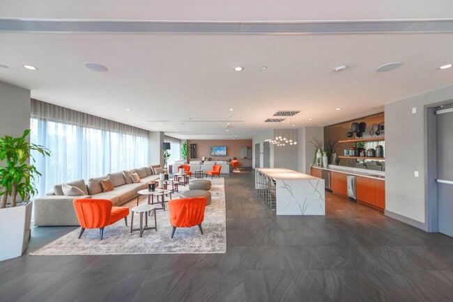 Foto del edificio - 5350 NW 84th Ave