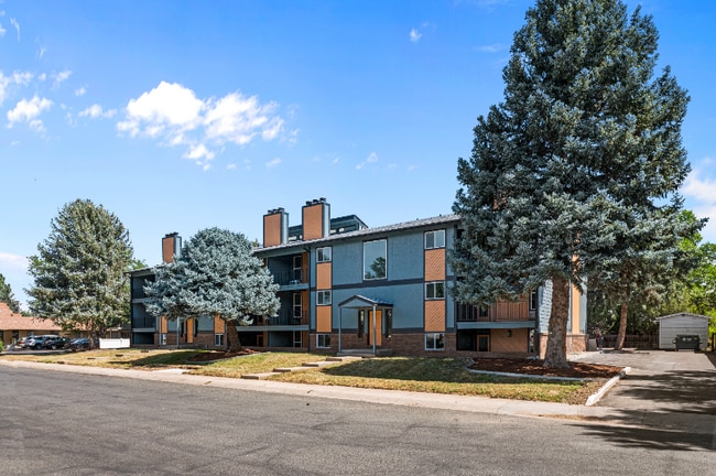 Building Photo - 1650 29th Ave Pl