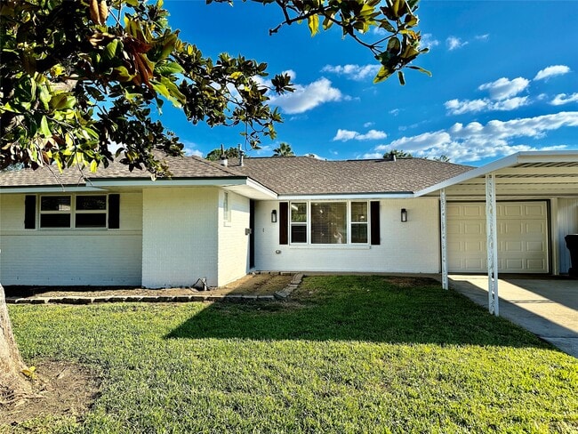 Building Photo - 4505 W 43rd St