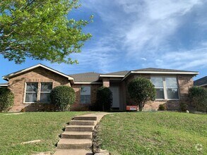 Building Photo - 1395 Stewart Dr