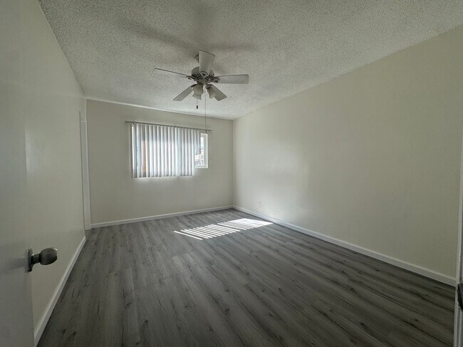 Foto del edificio - 2209 E Westport Dr