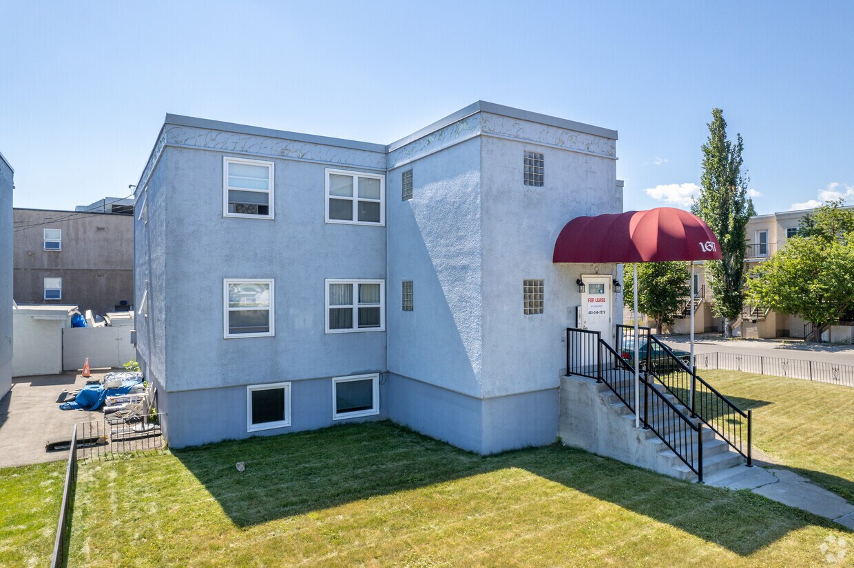 Photo principale - 1617 34 Av SW