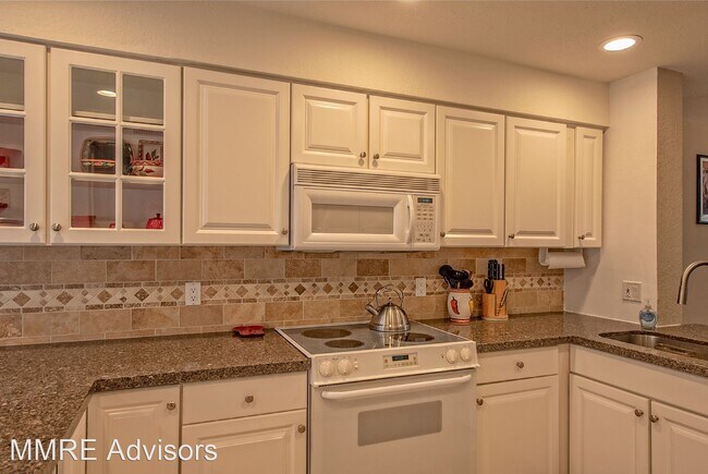 Building Photo - 2 br, 2 bath House - 2953 E Rose Lane