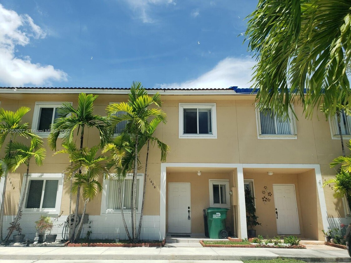 17606 SW 139th Ct, Miami, FL 33177 Townhome Rentals in Miami FL