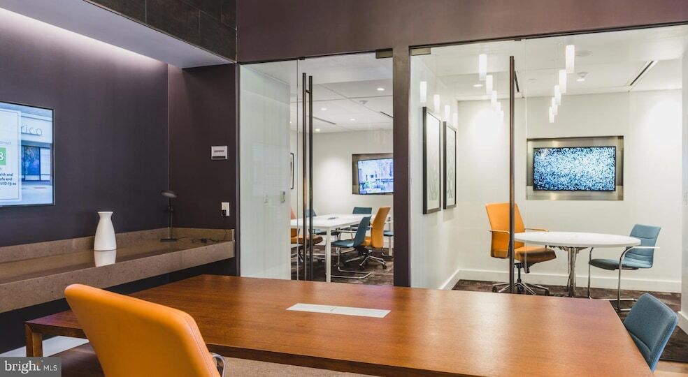 Foto principal - 450 N 18th St