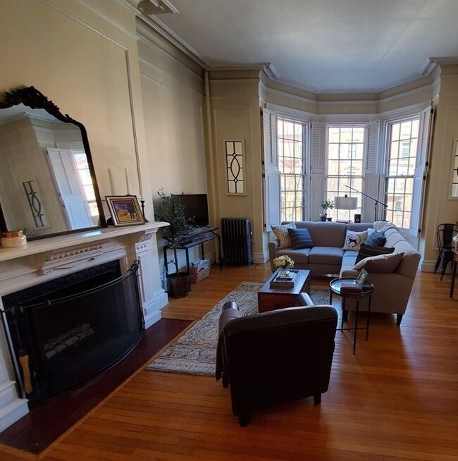 Foto del edificio - 235 Beacon St